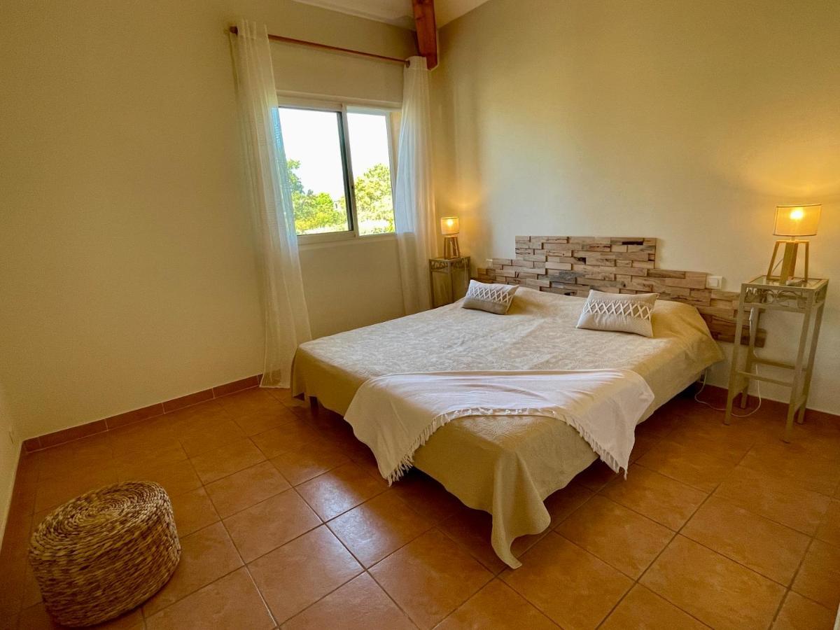Villas Cala Corsa - 3 Et 4 Chambres - Cala Rossa Porto-Vecchio - Villas Entierement Climatisees Avec Piscine Chauffee Partagee Et Piscines Privees - Internet Gratuit Bagian luar foto