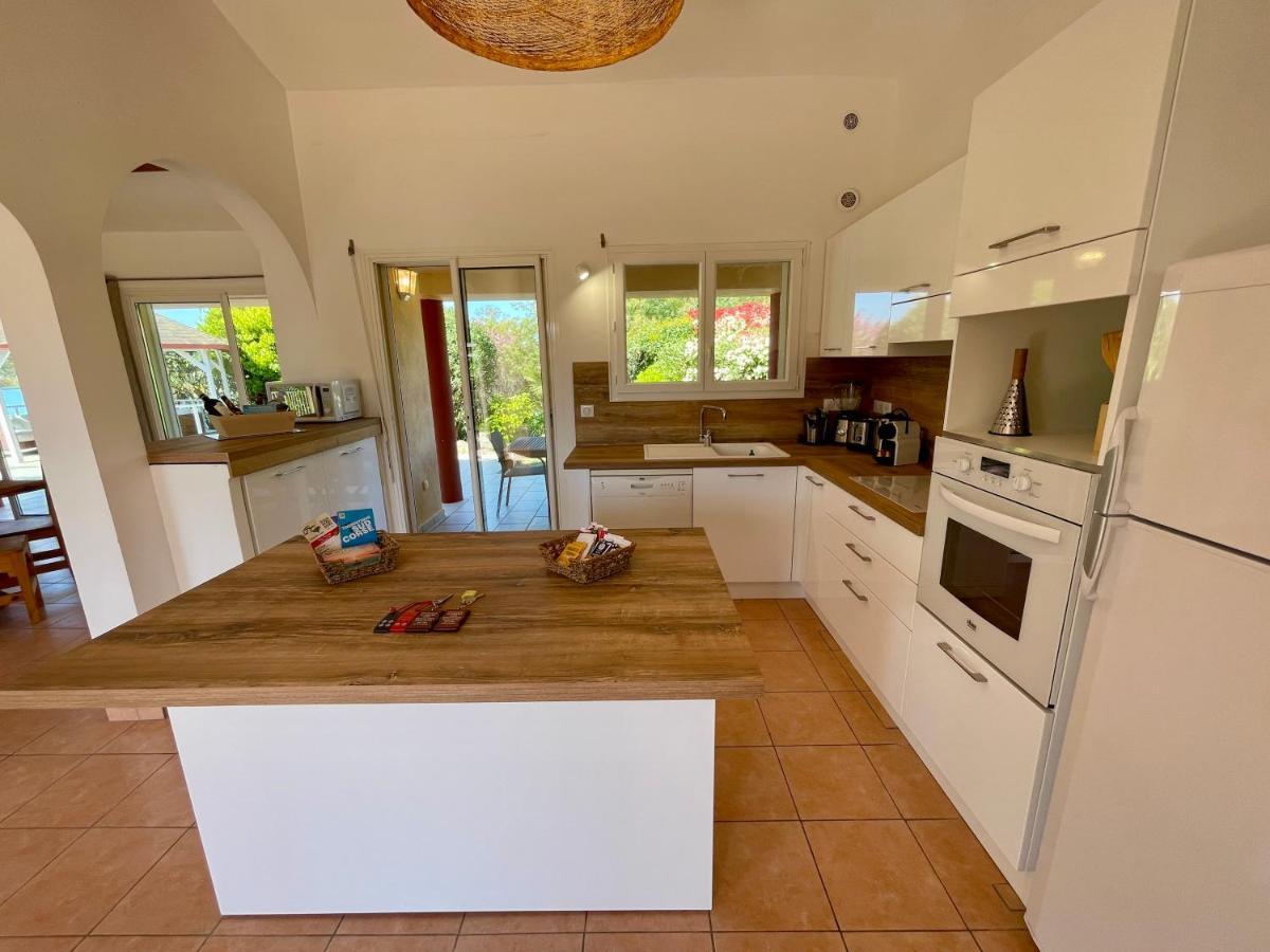 Villas Cala Corsa - 3 Et 4 Chambres - Cala Rossa Porto-Vecchio - Villas Entierement Climatisees Avec Piscine Chauffee Partagee Et Piscines Privees - Internet Gratuit Bagian luar foto