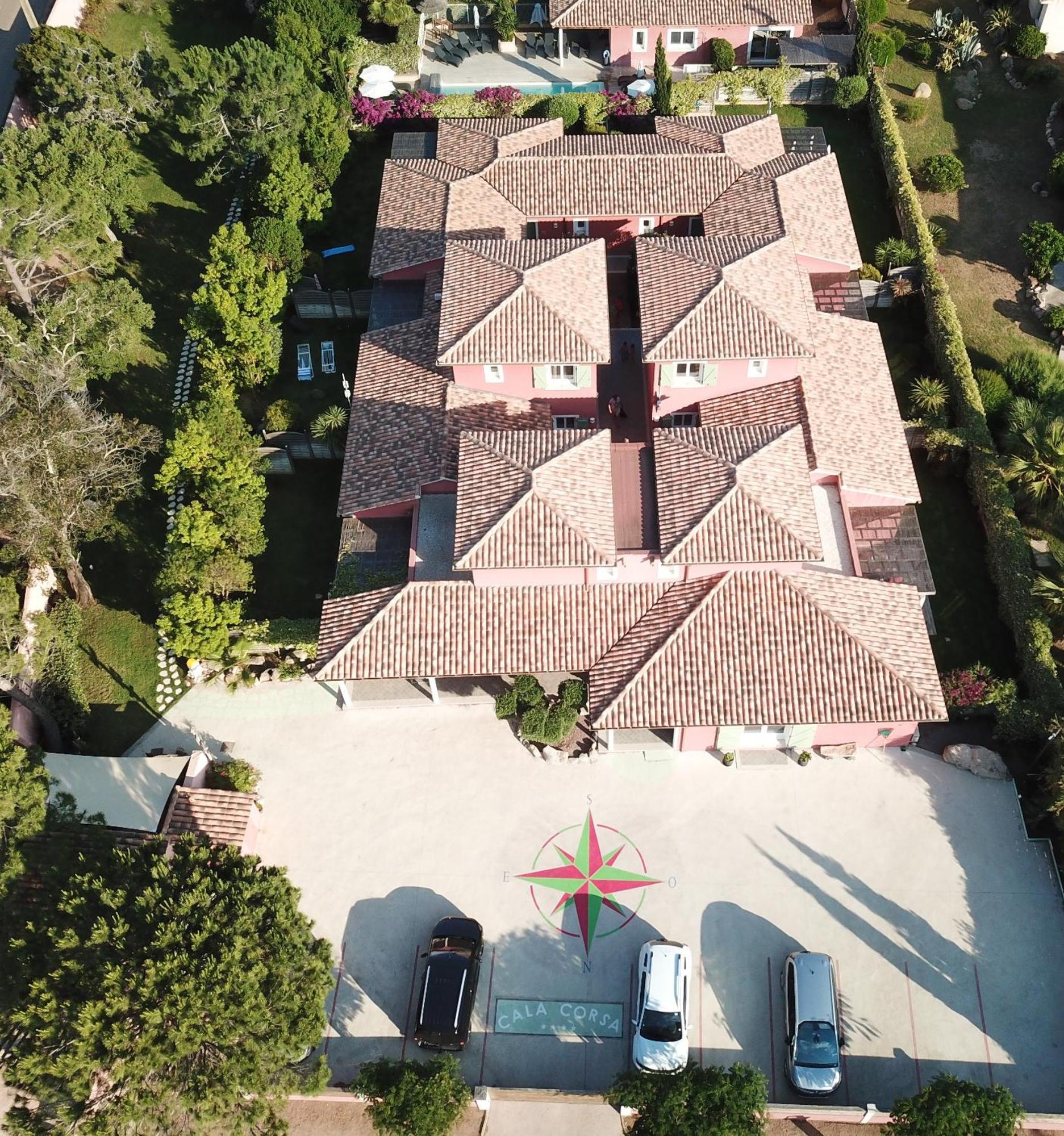 Villas Cala Corsa - 3 Et 4 Chambres - Cala Rossa Porto-Vecchio - Villas Entierement Climatisees Avec Piscine Chauffee Partagee Et Piscines Privees - Internet Gratuit Bagian luar foto