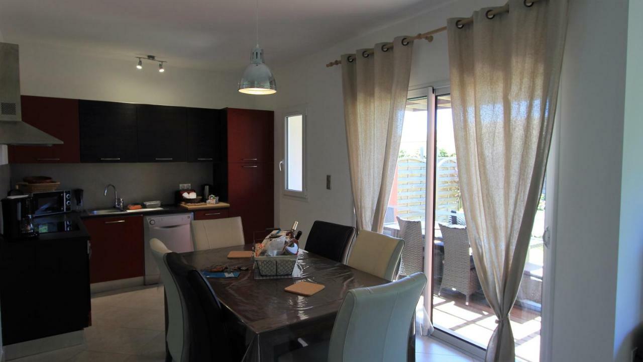 Villas Cala Corsa - 3 Et 4 Chambres - Cala Rossa Porto-Vecchio - Villas Entierement Climatisees Avec Piscine Chauffee Partagee Et Piscines Privees - Internet Gratuit Bagian luar foto